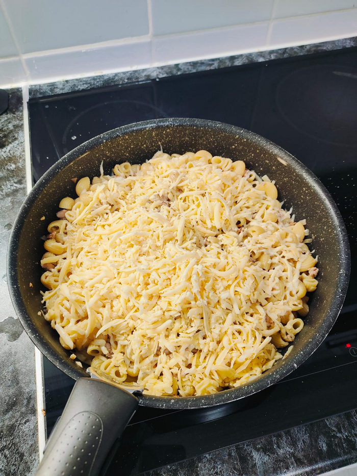 Мужская кухня. Мужской нажористый ужин! Люди, Еда, Мужское, Ужин, Мужская кулинария, Подача блюд, Макароны, Сыр, Фарш кулинарный, Фотография, Мобильная фотография, Рецепт, Вкусняшки, Холостяк, Тарелка, Готовка для ленивых, Помидоры, Лук, Длиннопост