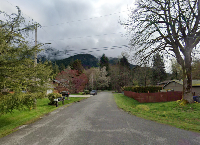 ����-����