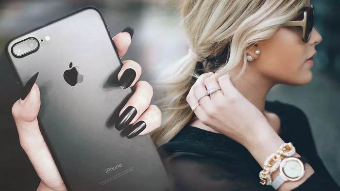 Несостоявшиеся муж и свекровь потребовали у девушки через суд вернуть всё, что потратили на неё в период знакомства