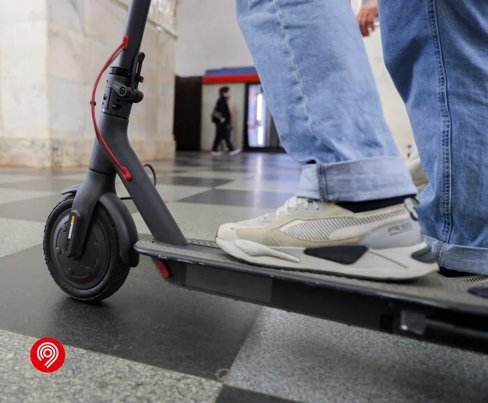 Almost 1,000 users of scooters and other SIMs received administrative protocols for riding the metro in 2024 - My, Transport, Public transport, Moscow Metro, Metro, Fine, Electric scooter, Violation, news, Scooters, Kick scooter, Moscow, Safety