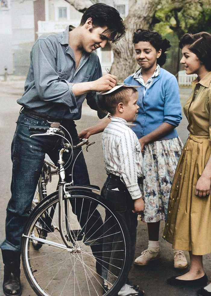 Фотоподборка известных личностей ХХ века, как СССР так и Мира. 20 раскрашенных фотографий. Часть VII Старое фото, Историческое фото, Биография, Актеры и актрисы, Голливуд, Знаменитости, 20 век, Колоризация, Длиннопост