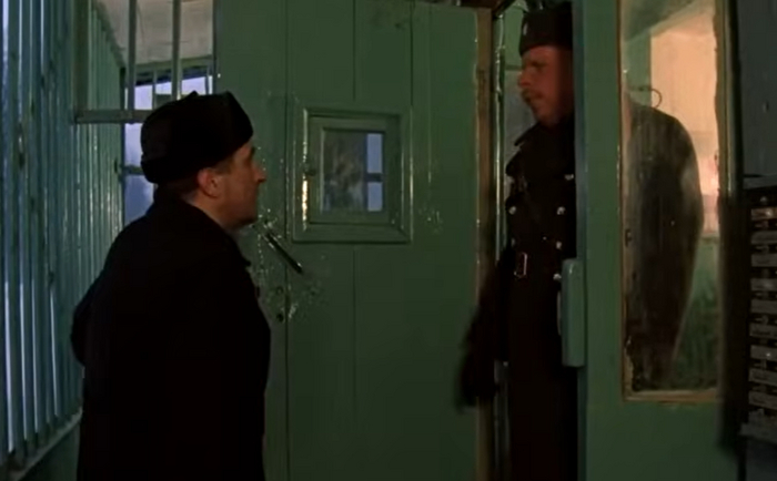 Лучше вы к нам!