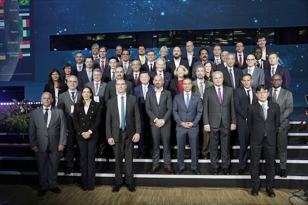  ,   ,          ,        . (:   )