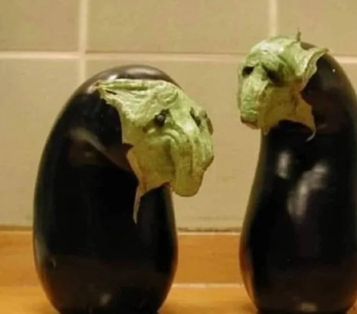 Working Monday - Humor, Picture with text, The photo, Eggplant, Pareidolia, Hardened