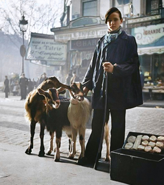 Осколки истории : Интересные и редкие ретро-фотографии Европы. 20 раскрашенных фотографий ХХ века. Часть XII Старое фото, Историческое фото, Фотография, Европа, 20 век, Германия, Франция, Греция, Нидерланды (Голландия), Дания, Австрия, Италия, Колоризация, Длиннопост