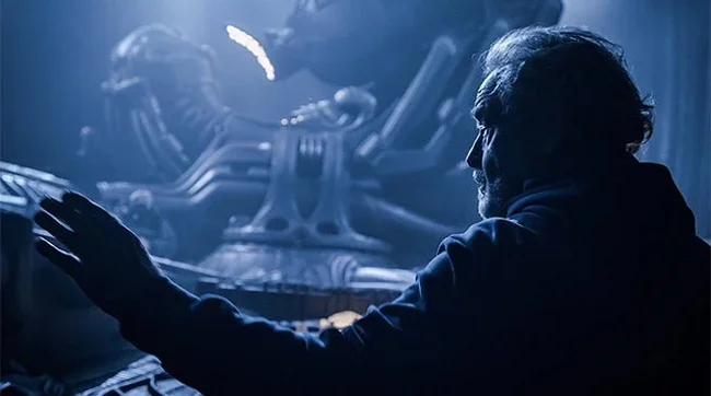 A stranger is already like one of our own - Stranger, Ridley Scott, New films, Prometheus, Movies, Horror