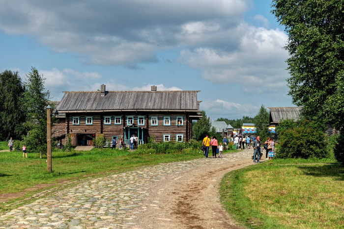 (<a href="https://pikabu.ru/story/verkhnie_mandrogi_12043991?u=https%3A%2F%2Fcommons.wikimedia.org%2Fwiki%2FFile%3AMandrogi_P7210875_2200.jpg&t=%D0%BF%D0%BE%D0%BB%D0%BD%D0%BE%D1%80%D0%B0%D0%B7%D0%BC%D0%B5%D1%80&h=852ea694416479938b5713a45308b688d1cdc77a" title="https://commons.wikimedia.org/wiki/File:Mandrogi_P7210875_2200.jpg" target="_blank" rel="nofollow noopener">полноразмер</a>)