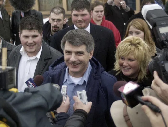 ������� ������ � ���� ������������. ����� � ������ �� ������� - ��� �������, ������ - ����