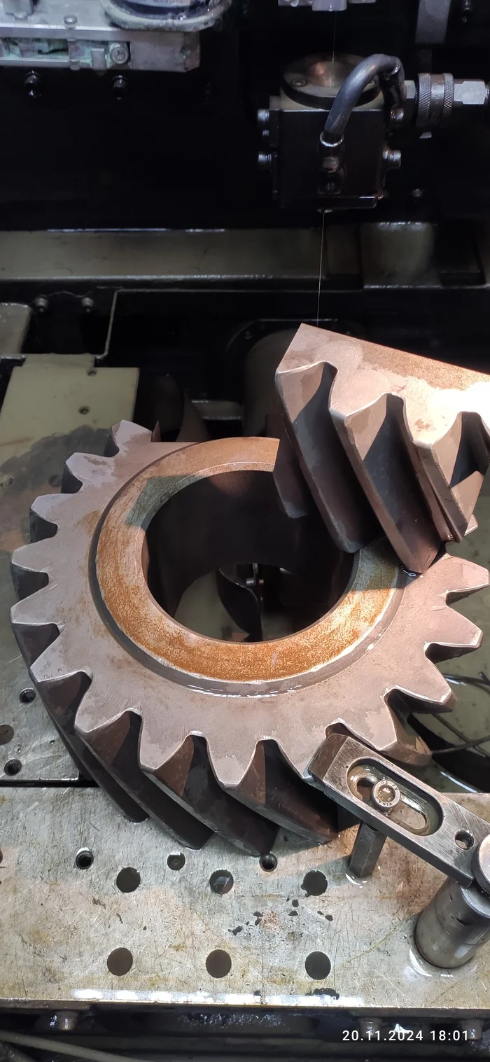 Preparing a sample for the lab from a gear - My, Work, Mobile photography, Longpost