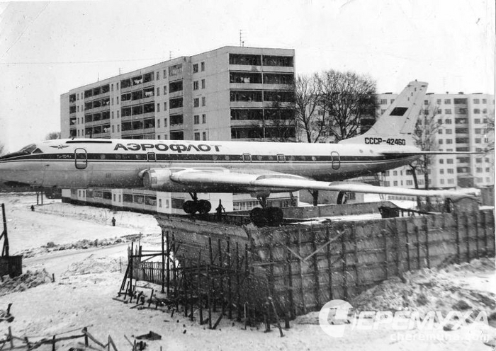 «Примерка» постамента