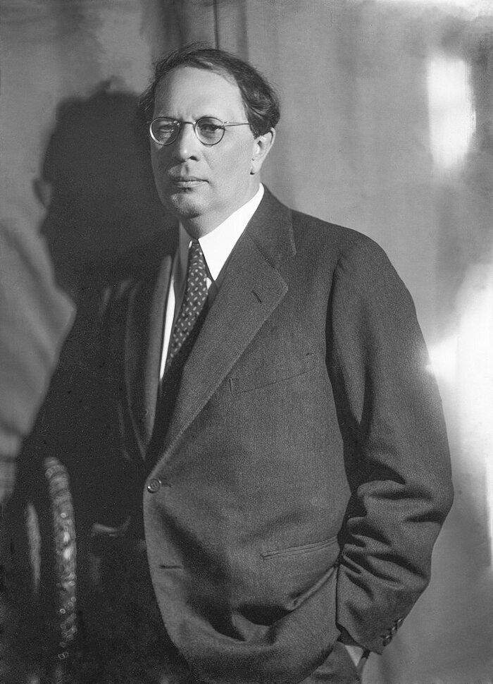 Алексей Николаевич Толстой.