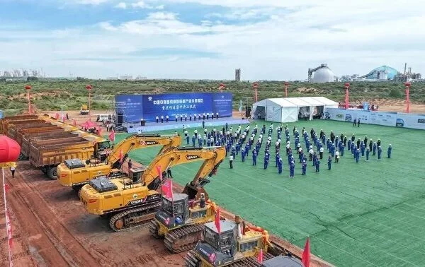 Another green hydrogen and methanol production facility under construction in China - Energy (energy production), China, Industry, Hydrogen, Renewable energy, Solar panels, Solar energy, Wind generator, Wind Power Plant, Video, Youtube, Yandex Zen (link), Longpost