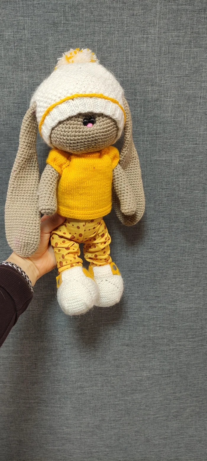 Hare - My, Amigurumi, Knitted toys, Presents, Needlework without process, With your own hands, Hare, Author's toy, Knitting, Crochet, Plush Toys, Soft toy, Longpost