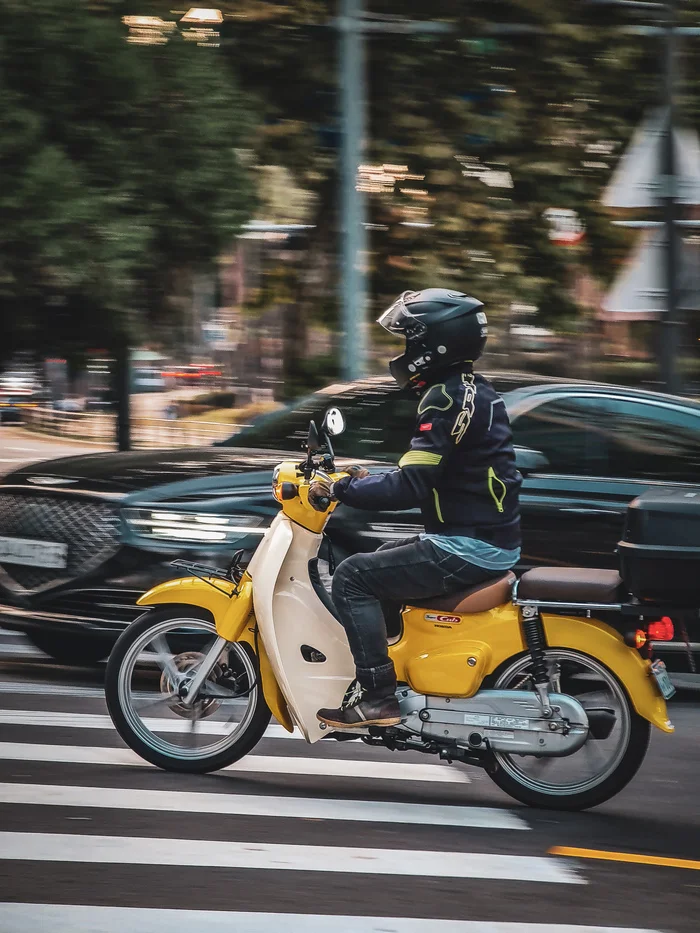 Honda Super Cub на улицах Сеула - Моё, Мото, Мотоциклисты, Honda, Дорожное движение, Фотография, Азия