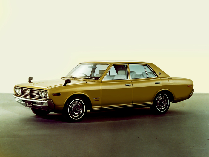 Nissan Cedric Sedan (230) '197175