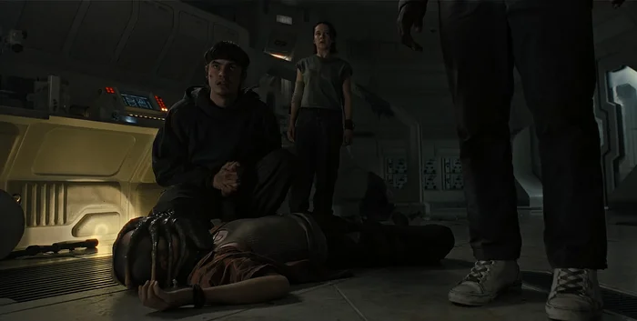 I was hooked by Alien: Romulus. It's three in one: cyberpunk, science fiction and horror. - My, Stranger, Fantasy, New films, Alien: Romulus, Ridley Scott, Horror, Боевики, I advise you to look, Review, Movie review, Longpost