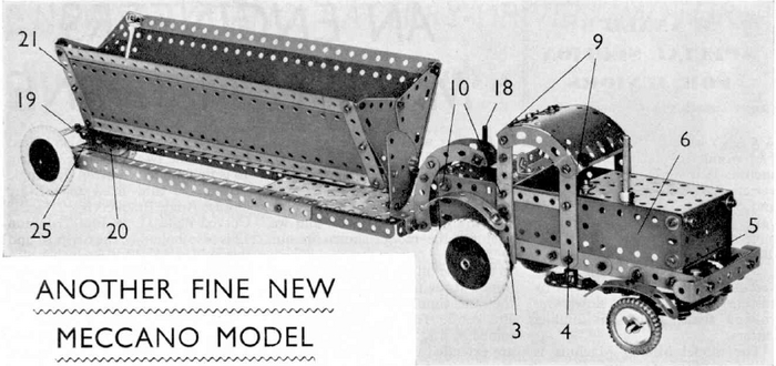 Модель трактора с прицепом.