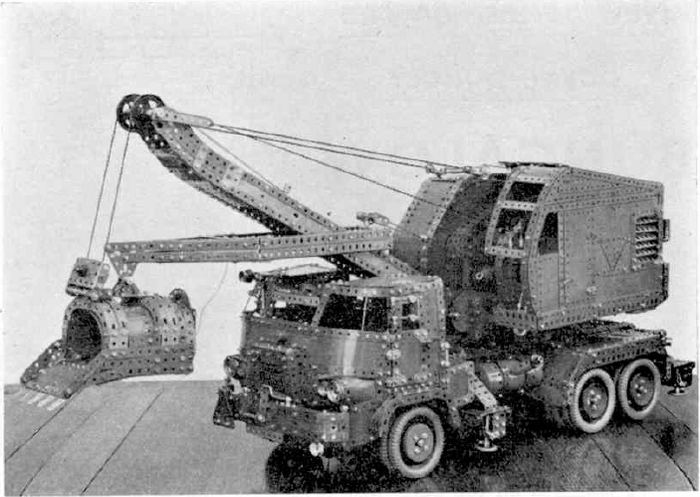 Модель автоэкскаватора.