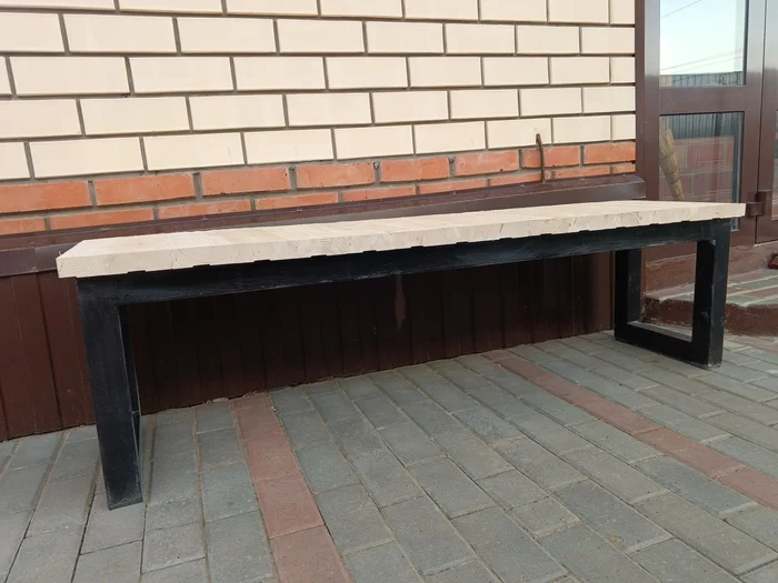 Outdoor bench made from leftover floorboards - My, Do it, crazy hands, Woodworking, Iron, Video, Longpost