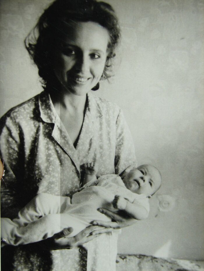 маме 34 года, мне 1 неделя