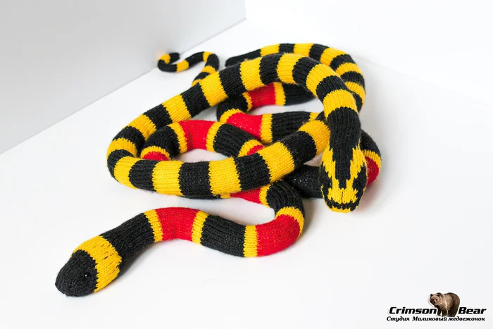 Symbol of 2025 Snake (Krait and Asp) - My, Souvenirs, Needlework without process, Amigurumi, Crochet, Knitted toys, Presents, New Year, Soft toy, Author's toy, Snake, Krait, Asp