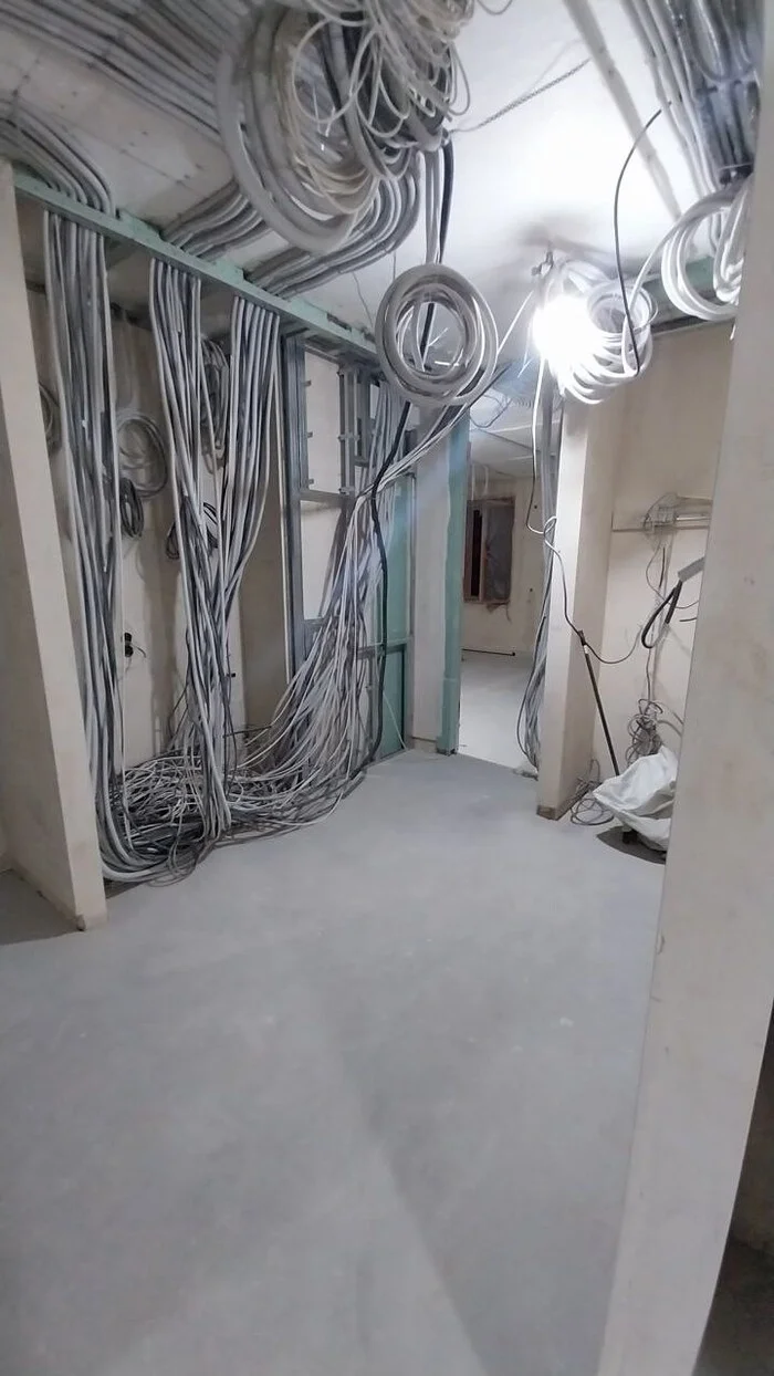 2.6 kilometers of cable in a new building - Repair, Electrician, Apartment, New building, Installation of the switchboard, Electrical board, Repair of apartments, Housing problem, Longpost