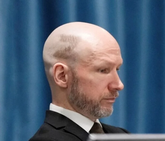 No comments - Anders Breivik, Men