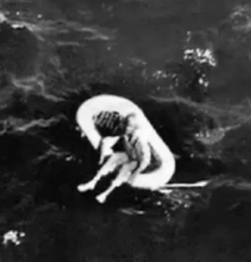 Horror at Sea: Girl on a White Raft - My, Cat_cat, History (science), Text, USA, Murder, Longpost, Negative