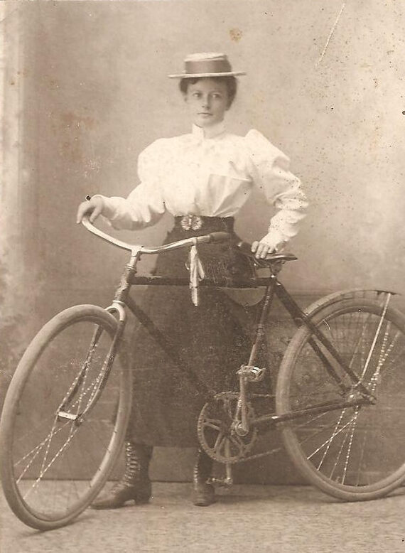 Ladies of the early 20th century and their bicycles - Past, Old photo, Historical photo, 20th century, A bike, Film, History (science), Black and white photo, Retro, Longpost