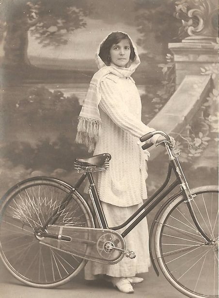 Ladies of the early 20th century and their bicycles - Past, Old photo, Historical photo, 20th century, A bike, Film, History (science), Black and white photo, Retro, Longpost