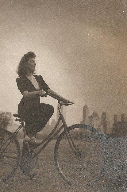 Ladies of the early 20th century and their bicycles - Past, Old photo, Historical photo, 20th century, A bike, Film, History (science), Black and white photo, Retro, Longpost