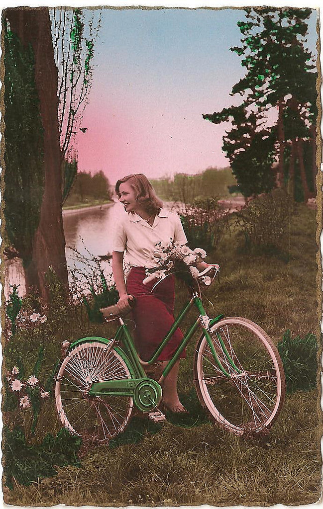 Ladies of the early 20th century and their bicycles - Past, Old photo, Historical photo, 20th century, A bike, Film, History (science), Black and white photo, Retro, Longpost