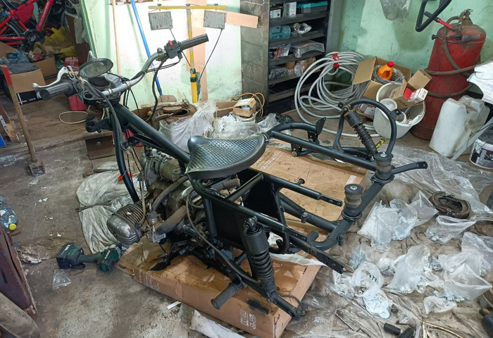 Устанавливаем мотор с КПП