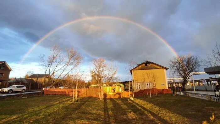 Rainbow in the Moscow region - My, Rainbow, Mobile photography, Nature, May, The photo, Moscow suburban evenings, Moscow region, Krasnogorsk, WDC