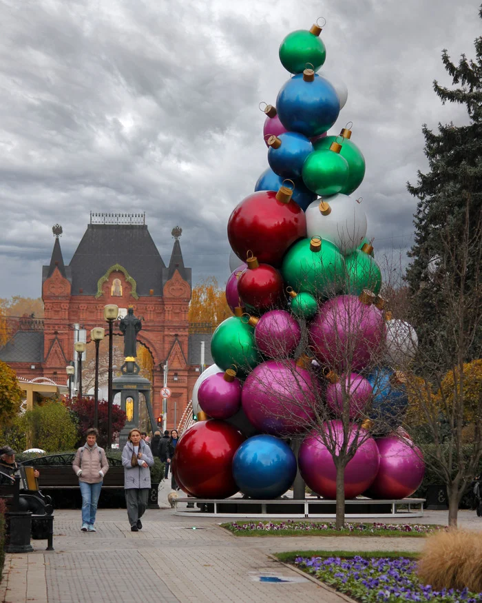 Aleksandrovsky Boulevard - My, New Year, Krasnodar, Decoration, Christmas trees, Decor, Boulevard, Longpost