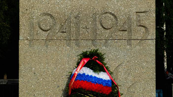  - <!--noindex--><a href="https://pikabu.ru/story/skver_slavyi_novosibirsk_12072315?u=http%3A%2F%2Fwww.openmainphoto.ru&t=www.openmainphoto.ru&h=267babbd610108e788db871f33e028ac21fb4c58" title="http://www.openmainphoto.ru" target="_blank" rel="nofollow noopener">www.openmainphoto.ru</a><!--/noindex-->