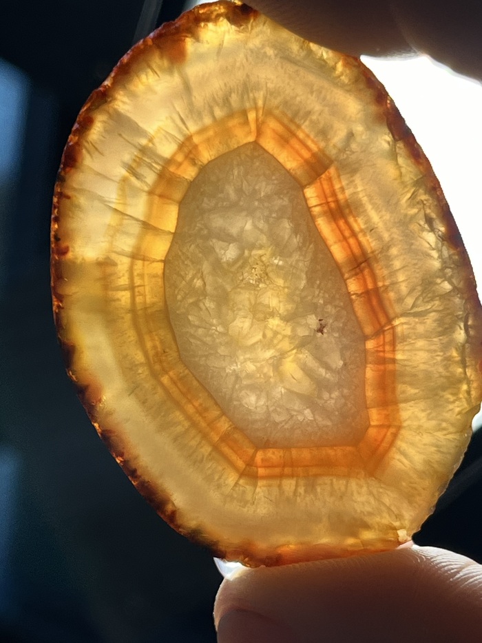 Пластинка из четвертого камня