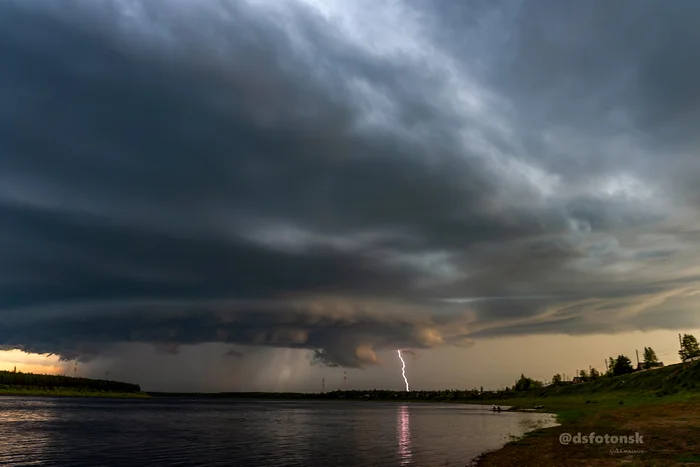 Storm - My, The nature of Russia, The photo, Yakutia, Lightning, Thunderstorm, Suntar, Viluy