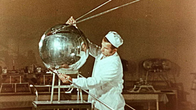 Flight into the Future: How the First Artificial Satellite Changed the World - Past, the USSR, USA, Space race, Telegram (link)