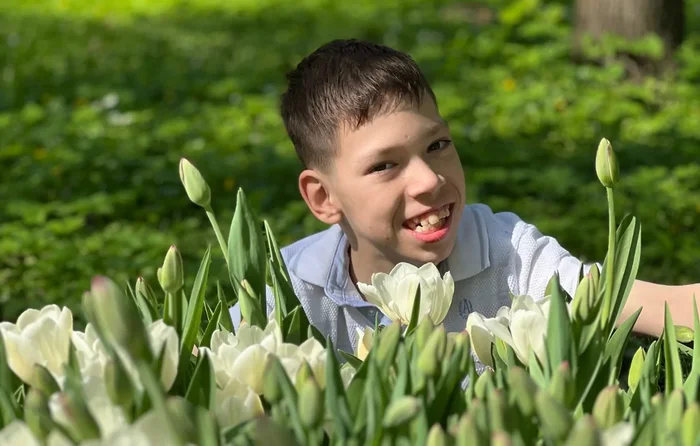 Misha loves to be the center of attention - Life stories, Disabled person, Charity, Cerebral palsy, Disabled carriage, Help, Care, Надежда, Fate, Longpost