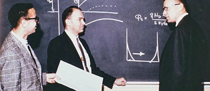 1964: First commercial MOS integrated circuit introduced - Technologies, Innovations, Computer hardware, Rarity, Computer, IT, Inventions, Electronics, Engineer, History, Transistor, Longpost