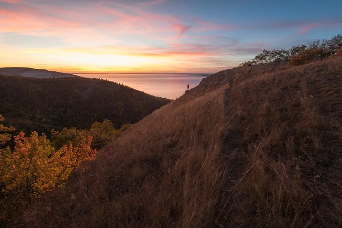 Mount Brave - wildlife, Samarskaya luka, Samara Region, The photo, The mountains, Landscape, Beautiful view, Autumn, Zhiguli Mountains