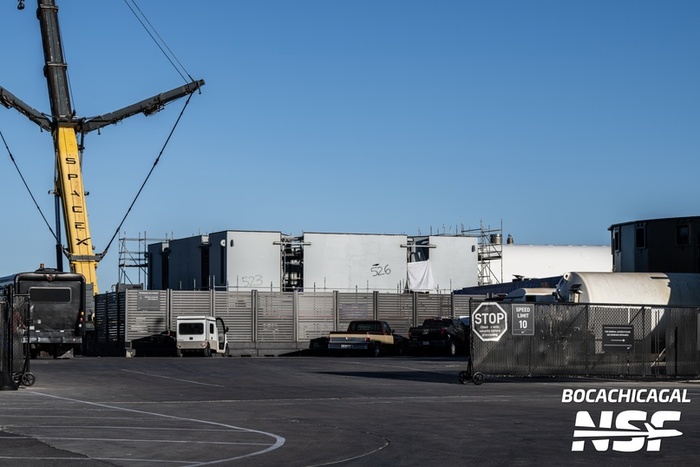     Pad B. (: BocaChicaGal/Mary  NSF/L2)