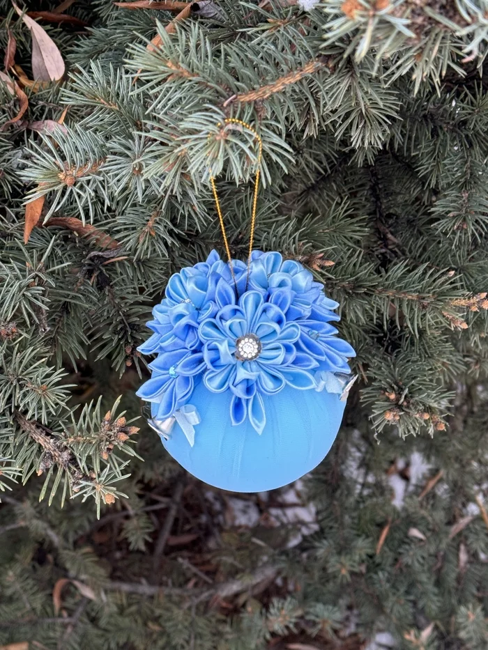 Balls in search of a Christmas tree - My, Christmas decorations, Handmade, Kanzashi, Needlework, Longpost