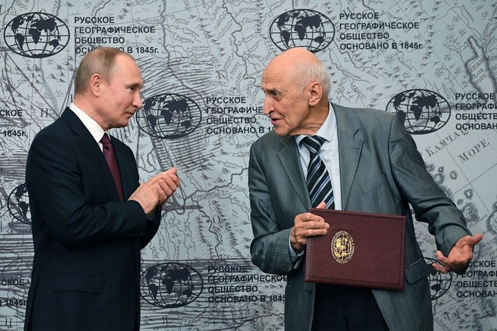 25 августа 2022 года - вручение ордена «За заслуги перед Отечеством» II степени — за большой вклад в развитие отечественной культуры и искусства, многолетнюю плодотворную деятельность