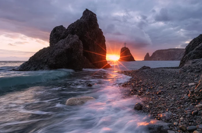 The last autumn sunset on Yashmovy - My, The photo, The mountains, Crimea, Landscape, Sea, Sunset, Cape Fiolent, Sevastopol, Beach