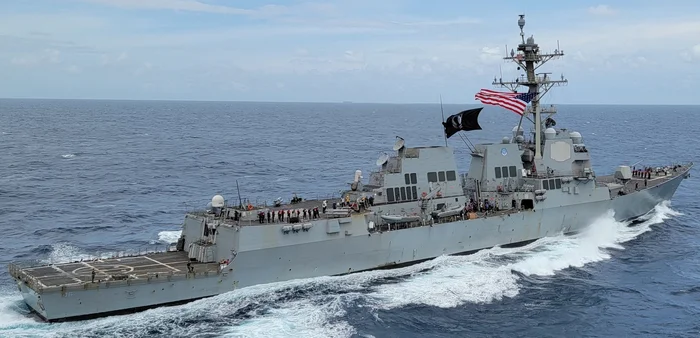 Response to the post Houthis claim strike on US destroyer and three supply ships - Politics, USA, Houthis, Attack, Destroyer, Anti-ship missile, Cruise missiles, Drone, Negative, Yemen, Reply to post