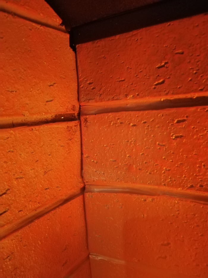 Трещины внутренней отделки