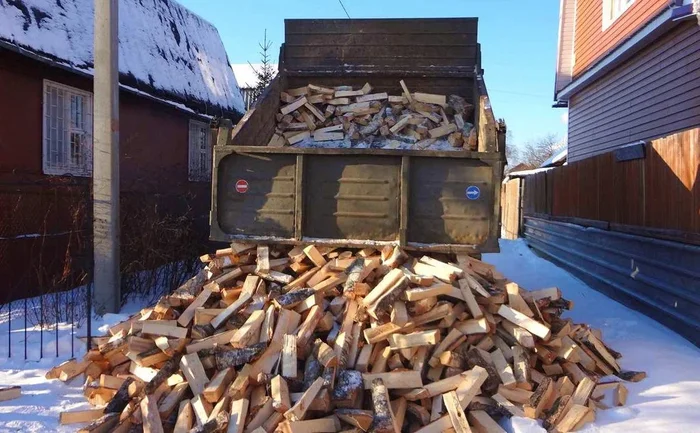 Теперь трачу Всего 20 рублей в День на обогрев дома. Дрова больше Не нужны. Показываю современное топливо - Сельское хозяйство, Деревня, Село, Лайфхак, Полезное, Яндекс Дзен (ссылка), Длиннопост