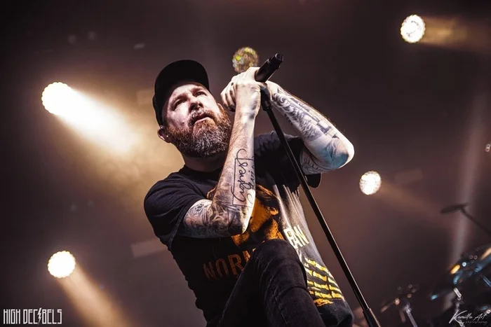 IN FLAMES выпустили новый live на вещь In The Dark с их последнего альбома  Foregone. Мне почудилось или он в конце вещи крикнул так САСИБО? - Metal, Melodic Death Metal, In Flames, Видео, YouTube, Длиннопост